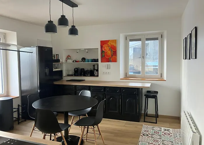 Maison Pour Se Ressourcer Proche Vulcania - 10 Min *